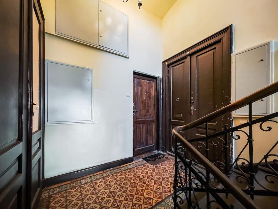 Royal City Apartment 40 M2 Краков Экстерьер фото